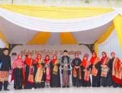 Keluarga Besar HIKMA Melaksanakan ‘Tari Andun’ Secara Serentak di Sport Center Bengkulu.