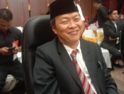 Albert Hendra Lukman Ikuti Pengucapan Sumpah dan Janji Anggota DPRD Sumbar untuk Ketiga Kali