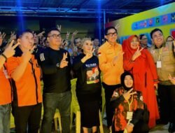 Calon Wakil Gubernur Bengkulu, Meriani, SH, Melantik 40 Timsus Ormas ROMER