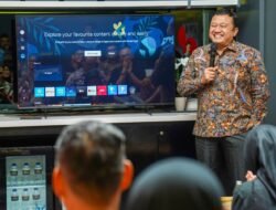 Indosat Ooredoo Hutchison dan Komdigi Perkuat Ekosistem Registrasi eSIM Digital Berbasis Biometrik
