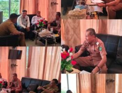 PLT. KADIS PERDAGRIN TERIMA KLARIFIKASI PEMILIK KIOS DI JALAN DUA JALUR