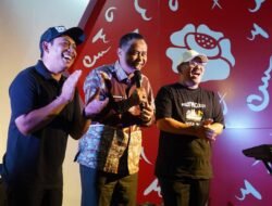 TAMU DARI KOTA JAMBI KAGUM DENGAN BELUNGGUK POINT BENGKULU