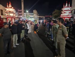 Kasatpol PP Ajak Anggota  Bersama Bersihkan Trotoar dan Badan Jalan KZ Abidin I