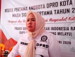 Fatmawati, Anggota DPRD Kota Bengkulu dari Fraksi Gerindra, Prioritaskan Perbaikan Jalan Rusak di Teluk Sepang