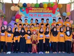 PELEPASAN DAN PEMAGIAN RAPOR TK IT AL-HUDA KEMBANG SERI TAHUN AJARAN 2025 – 2026